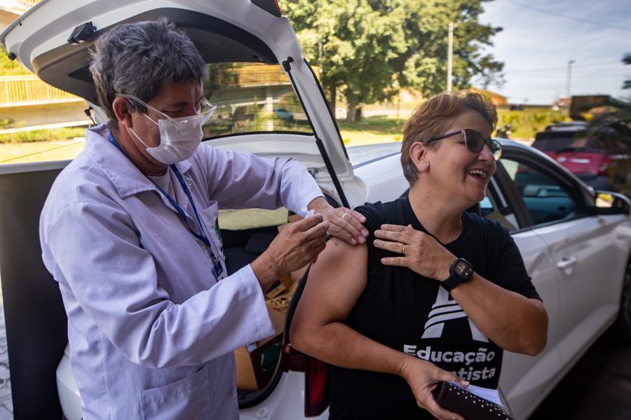 Em ação itinerante, Saúde de Guararema aplica mais de 1 mil doses da vacina contra a gripe