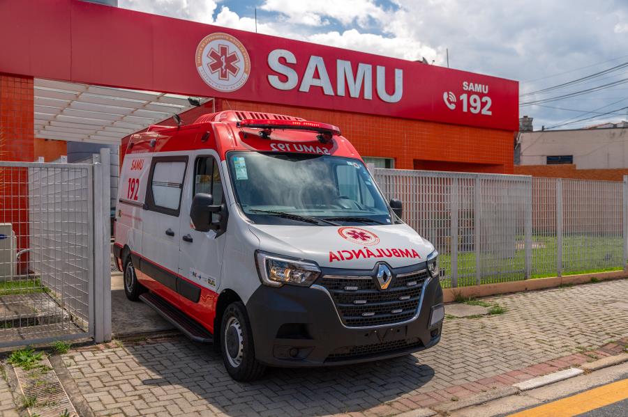 Samu de Guararema recebe nova ambulância