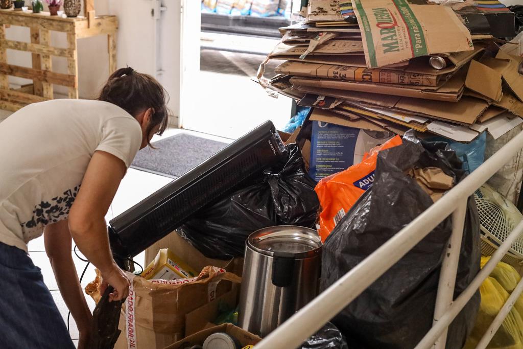 Prefeitura de Guararema promove nova ação de troca de recicláveis por cestas básicas