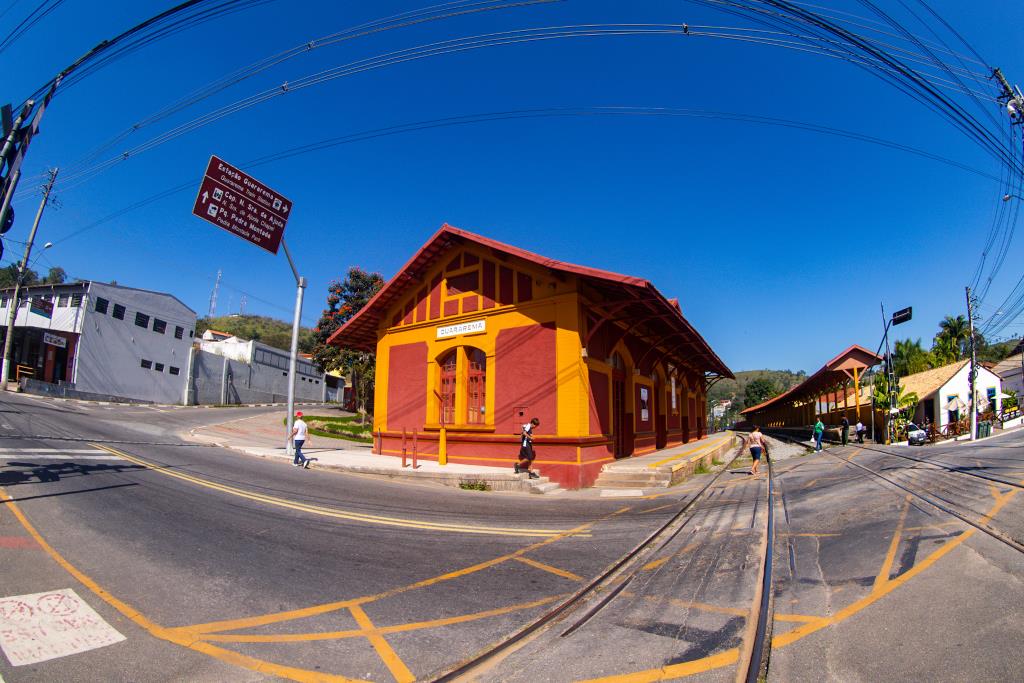 Prefeitura de Guararema divulga o que abre e o que fecha na semana do Natal