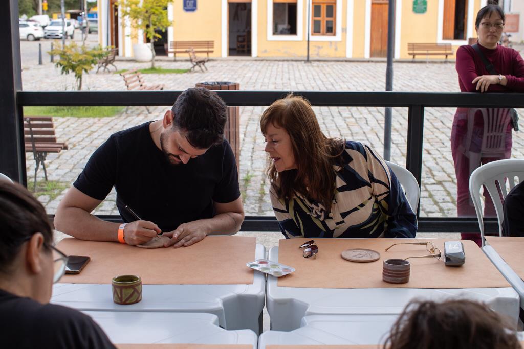 6º Festival de Arte em Cerâmica em maio