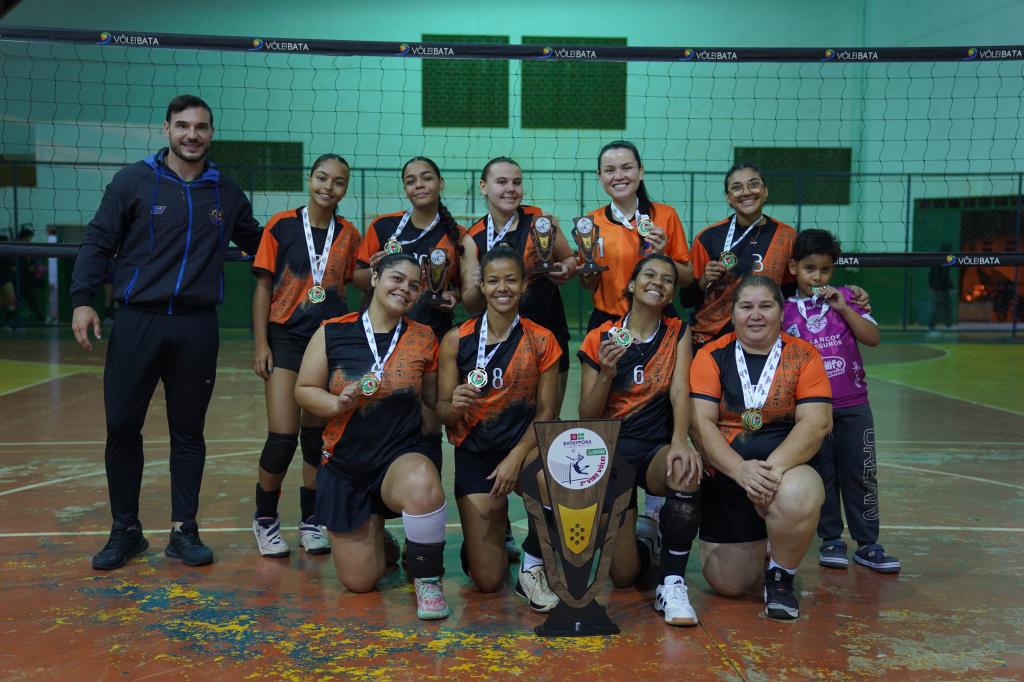 Secel encerra 2º Vibe Vôlei com jogos da categoria feminino livre