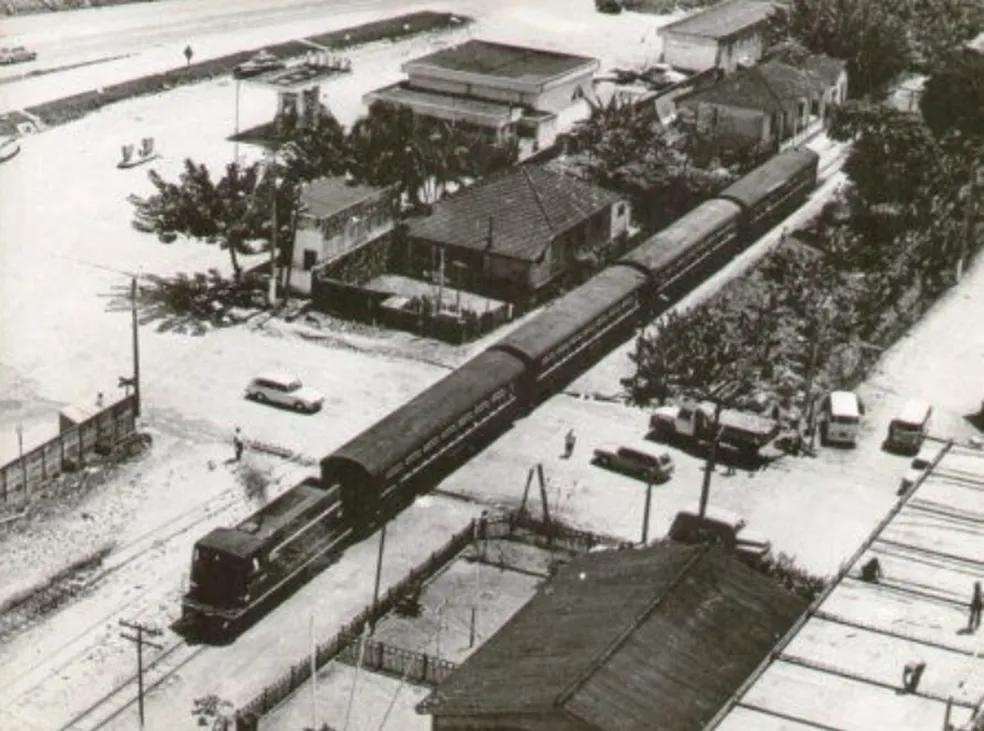 A Ferrovia e o Desenvolvimento