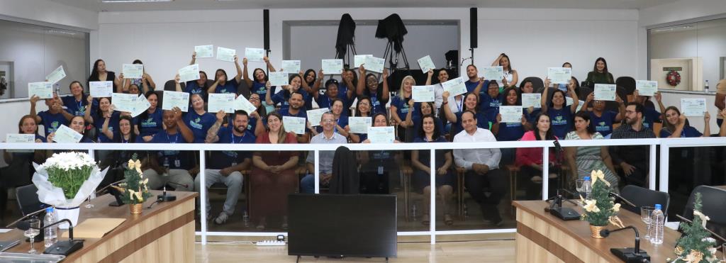 Extrema celebra conclusão do Curso Técnico do Programa ‘Saúde Com Agente’ com formação de 37 novos agentes comunitários de saúde e de endemias