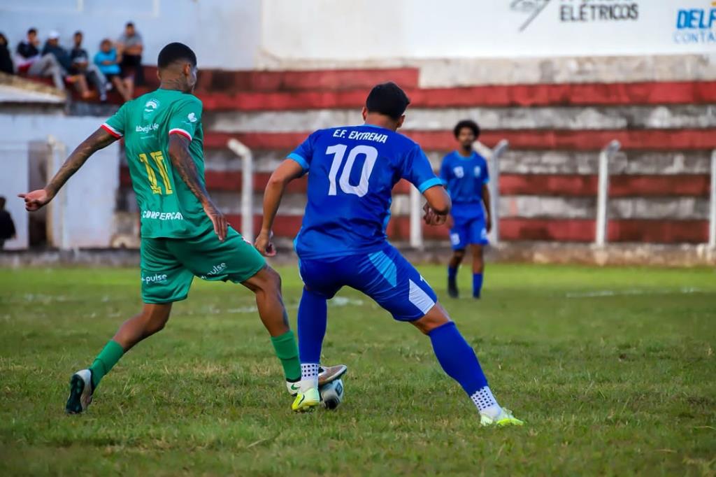 Seleção de Extrema empata com o Palestra Itália no jogo de ida das oitavas de final da Copa Sul Mineira e leva decisão para casa
