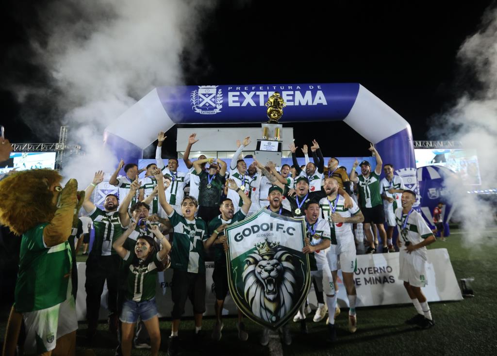 Godoi F.C. é campeão da 1ª Divisão e Cruzeiro do Norte conquista o título da 2ª Divisão do Campeonato Municipal de Futebol de Extrema 2025