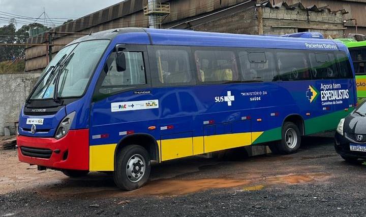 Extrema é contemplada com novo micro-ônibus adaptado para reforçar o transporte de pacientes do SUS a consultas, exames e tratamentos