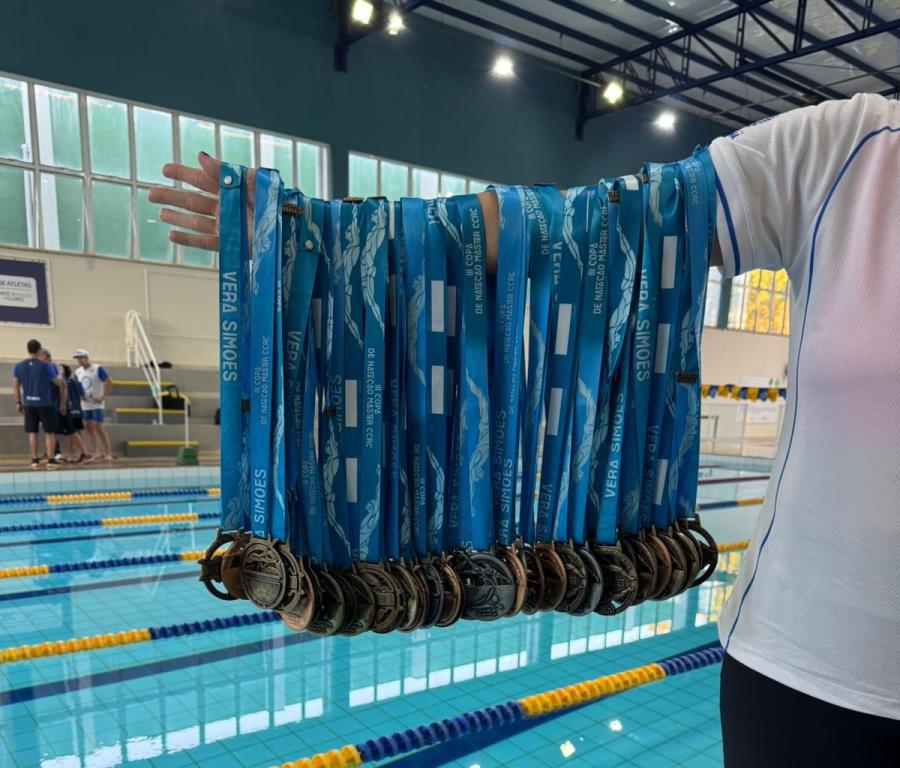 Equipe Master de Natação de Extrema conquista 51 medalhas na 3ª Copa Inverno Vera Simões, em Rio Claro (SP)