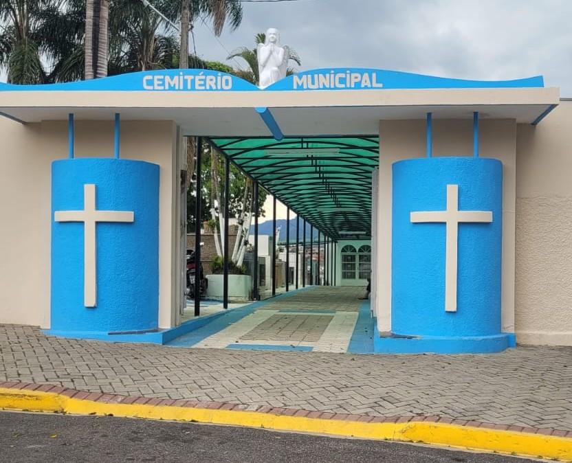 Cemitério Municipal tem programação especial para receber os visitantes neste Feriado de Finados