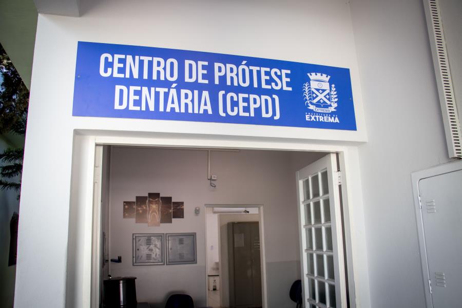 Extrema amplia atendimento odontológico e passa a ofertar reabilitação oral gratuita com a criação do Centro de Prótese Dentária Municipal