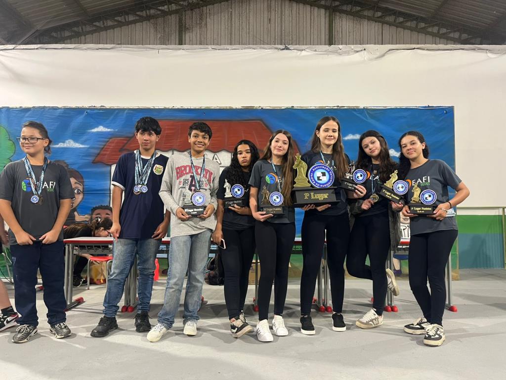 Alunos de Taubaté conquistam primeiras colocações no Circuito Valeparaibano de Xadrez Escolar