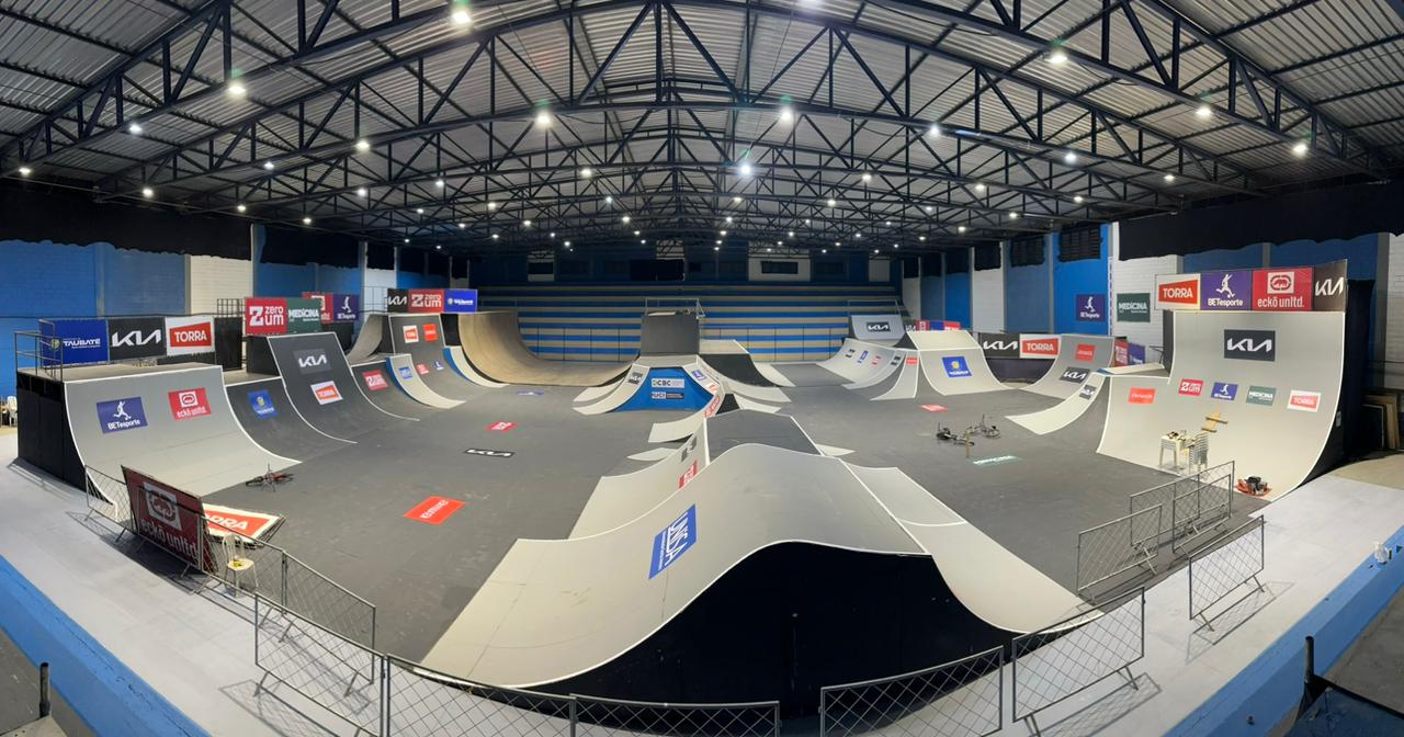 Reformado, ginásio de esportes radicais no Parque do Itaim recebe Copa Internacional de BMX Park 2025