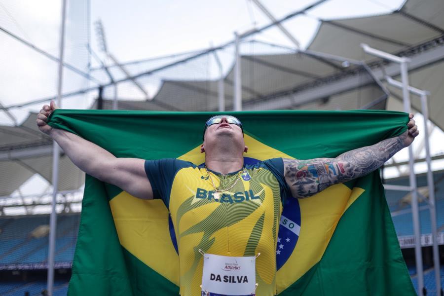 Paratleta de Taubaté, Alessandro da Silva conquista medalha de prata no Mundial Paralímpico na Índia