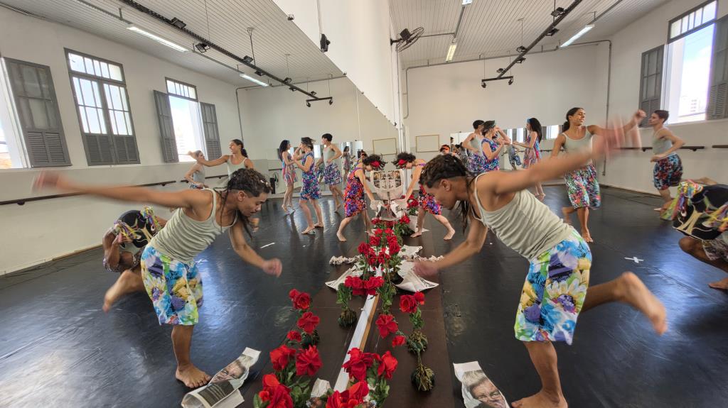 Balé da Cidade de Taubaté realiza apresentações gratuitas no Teatro Metrópole para celebrar 20 anos de história