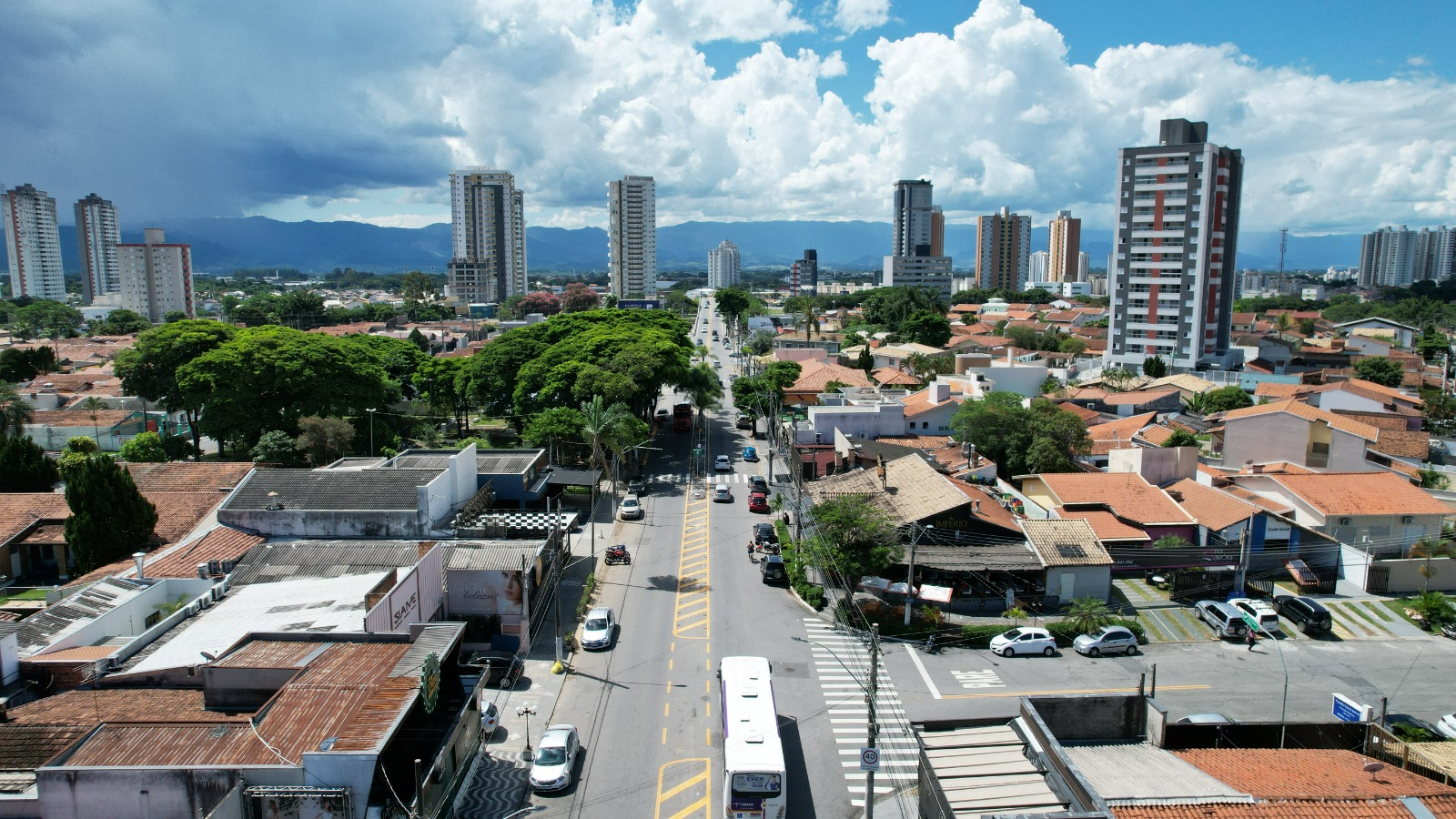 Lei que autoriza regularização e legalização de edificações é aprovada na Câmara