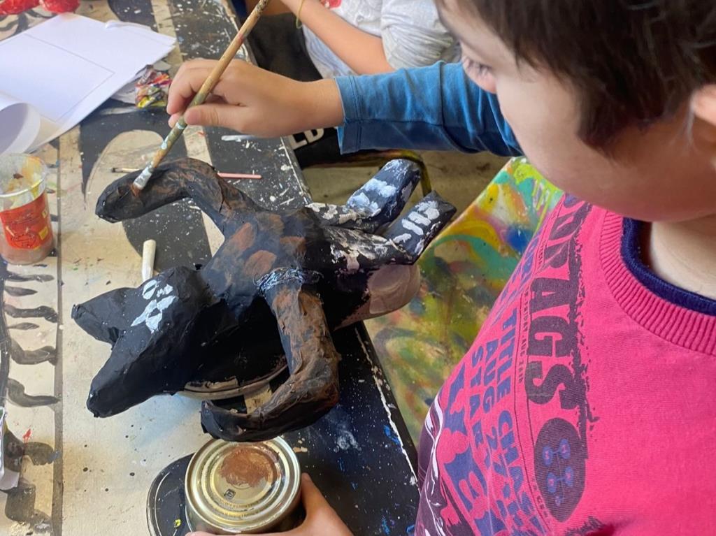Projeto Semeando Cores abre 30 vagas para crianças e adolescentes no Centro Cultural