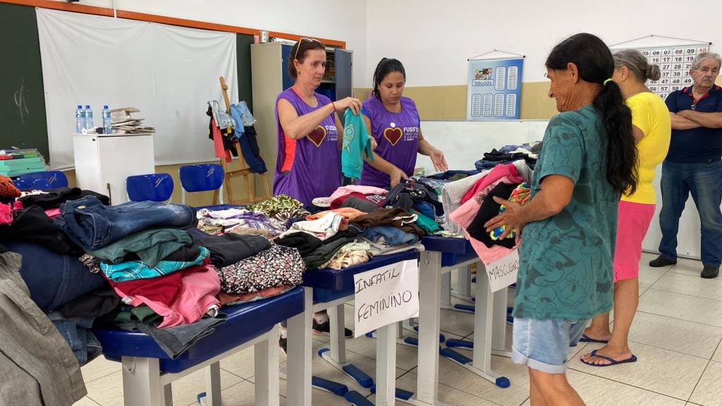 Fundo Social reforça arrecadação de alimentos, colchões e móveis para famílias afetadas pelas chuvas