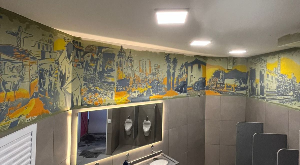 Reformados, banheiros internos do Mercadão ganham pintura especial