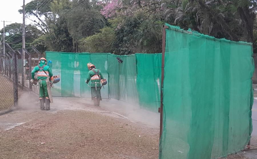 Zeladoria: equipes da Prefeitura realizam serviços em diversos pontos da cidade