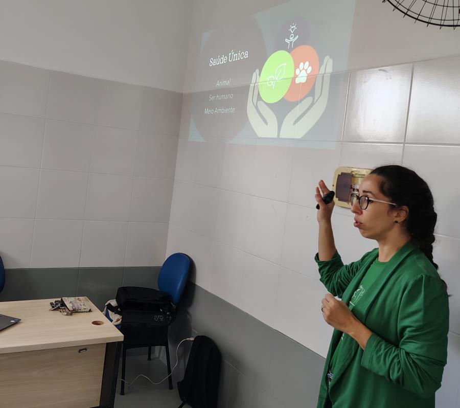 Taubaté promove palestra sobre bem-estar animal na Fundação Centro de Atendimento Socioeducativo ao Adolescente