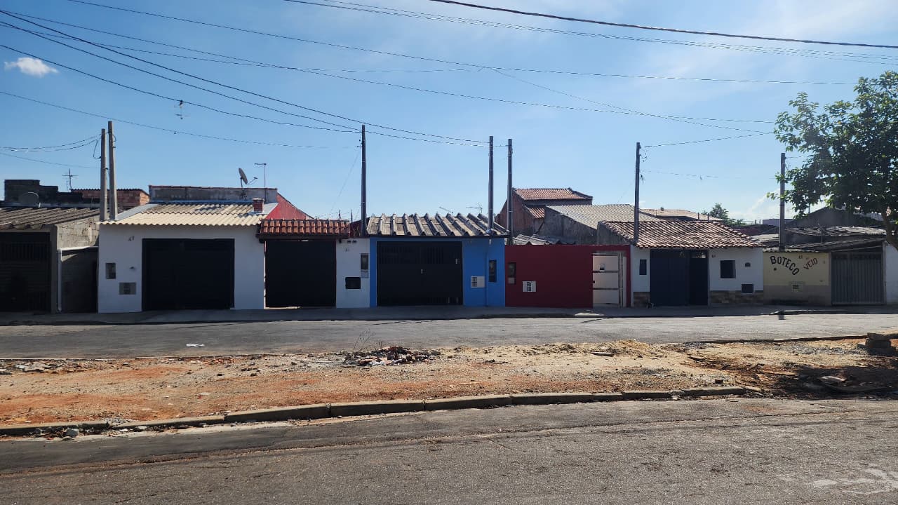 Prefeitura conclui reconstrução de casas no Jardim Mourisco