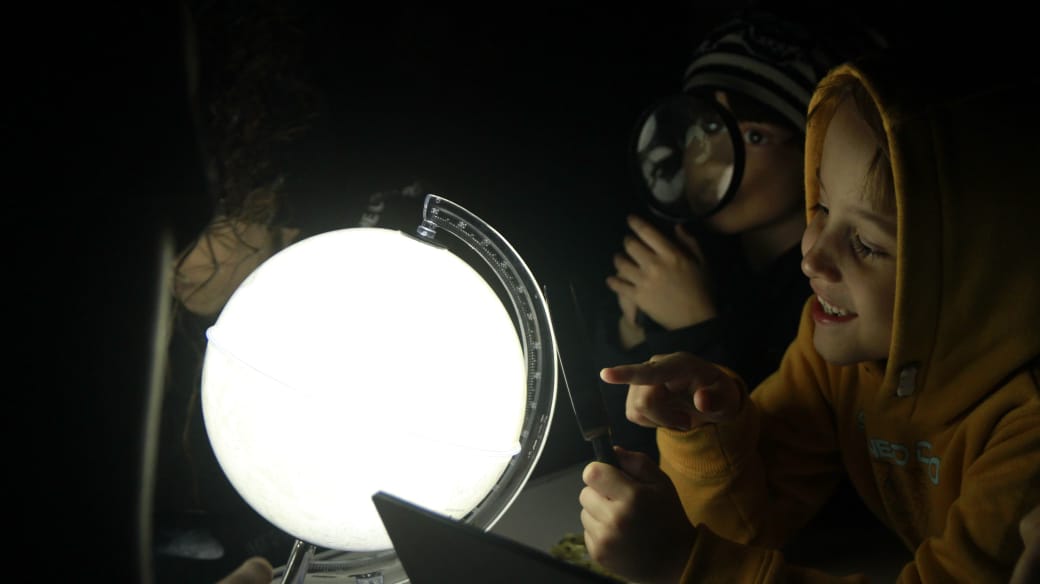 Projeto Astronomia no Sítio promove atividades com planetário e exposições