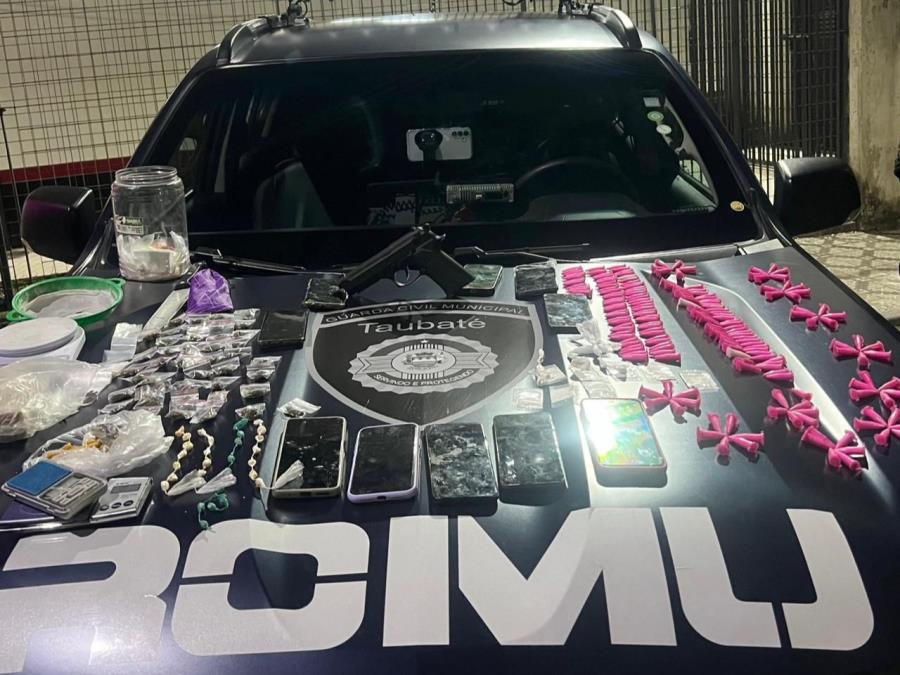 Ronda ostensiva da GCM apreende drogas e prende suspeitos de tráfico na Estiva
