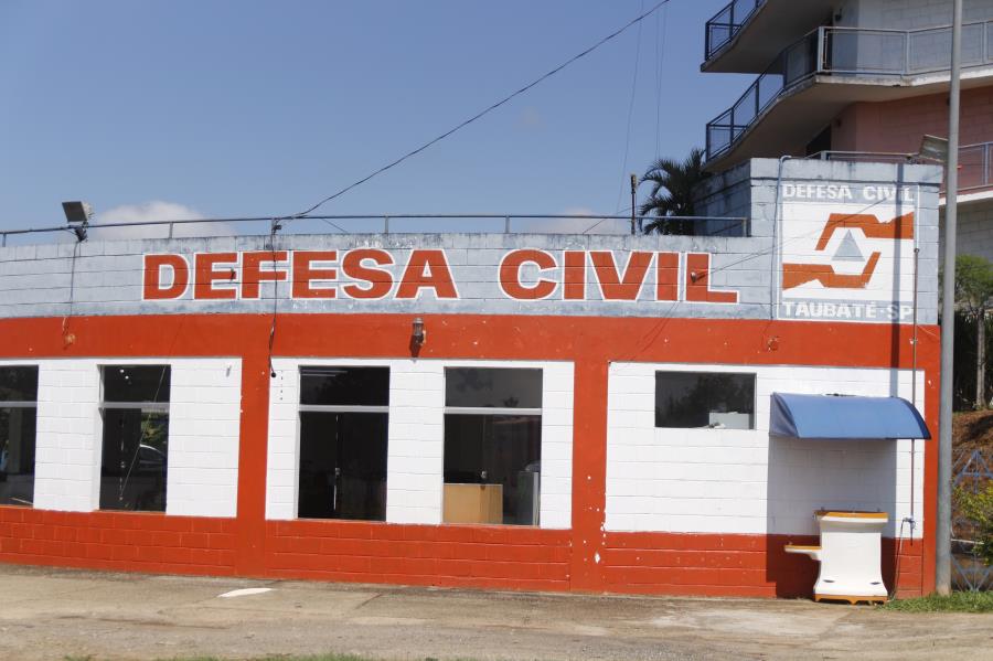 Defesa Civil alerta para risco de tempestade severa entre domingo e segunda
