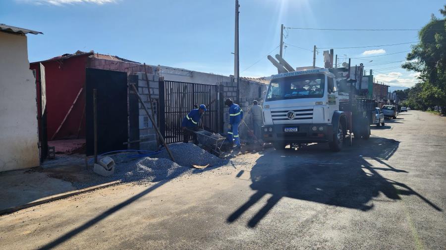 Prefeitura realiza obras em casas danificadas no Jardim Mourisco