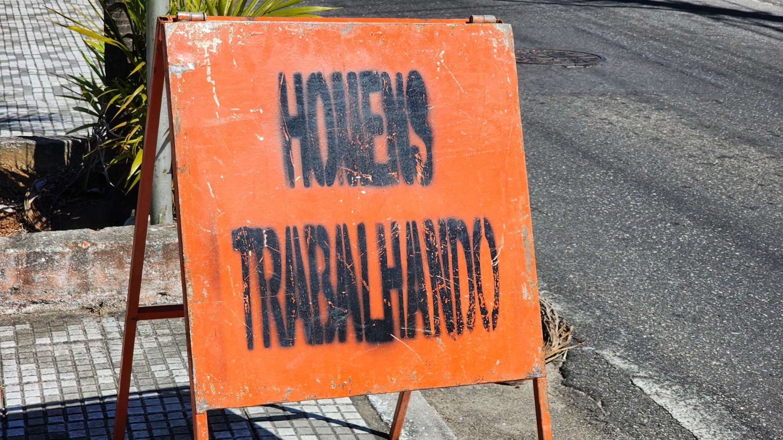 Prefeitura alerta motoristas para interdições de trânsito em Taubaté