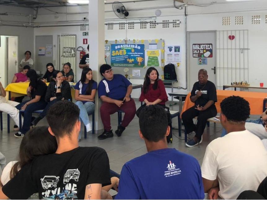 Cras Belém promove roda de conversa sobre direitos humanos e igualdade racial