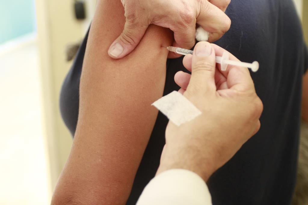 Campanha de vacinação contra Influenza em Taubaté tem início com Dia D neste sábado (28)