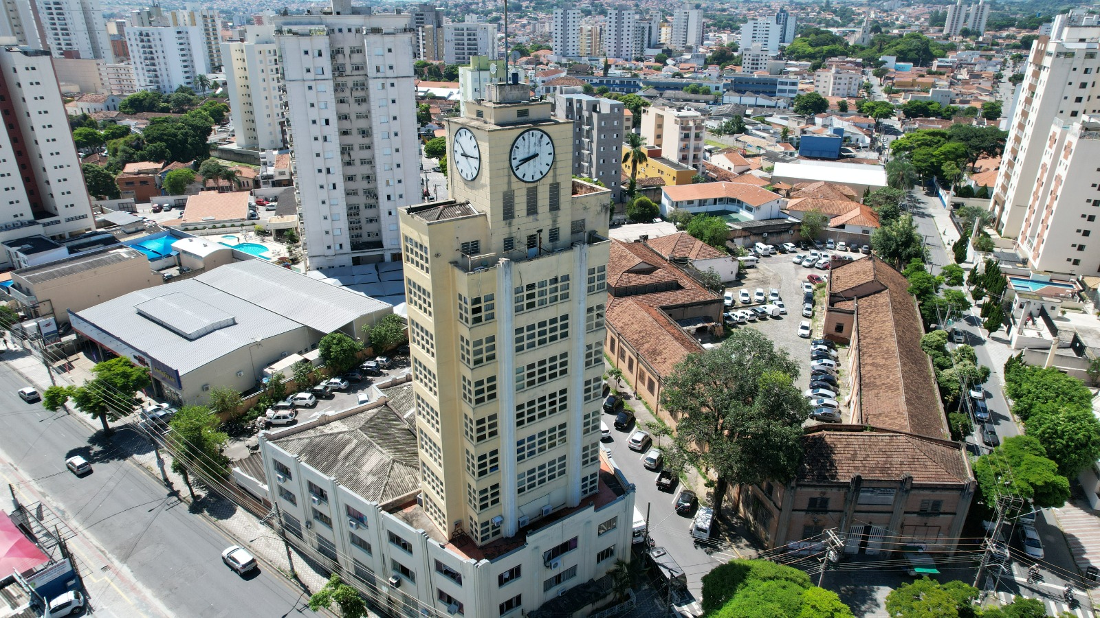 Trânsito será interditado em via de acesso à praça da CTI