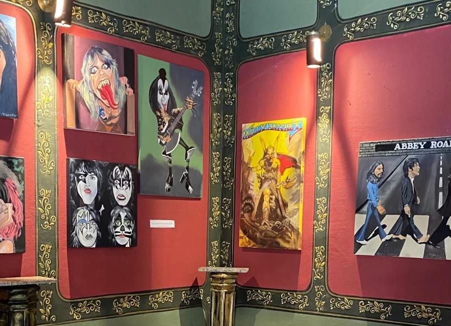 EXPOSIÇÃO "ÍCONES DO ROCK", DE MARKO ANTÔN