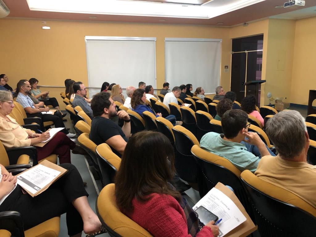 Médicos da rede municipal participam de atualização sobre diagnóstico e tratamento da tuberculose