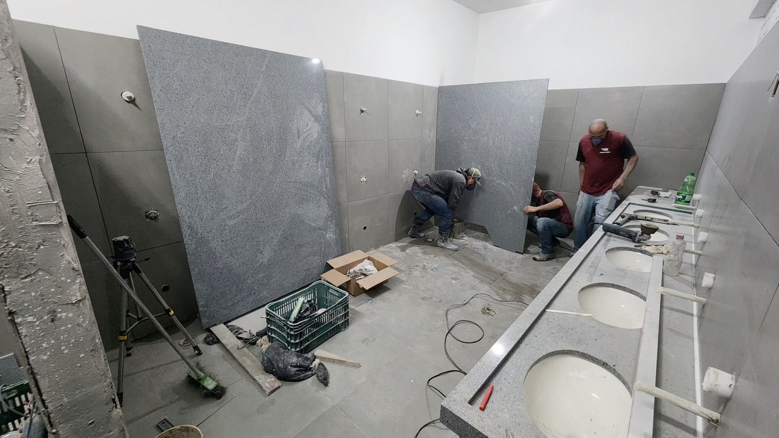 Obras nos banheiros internos do Mercado Municipal entram na reta final