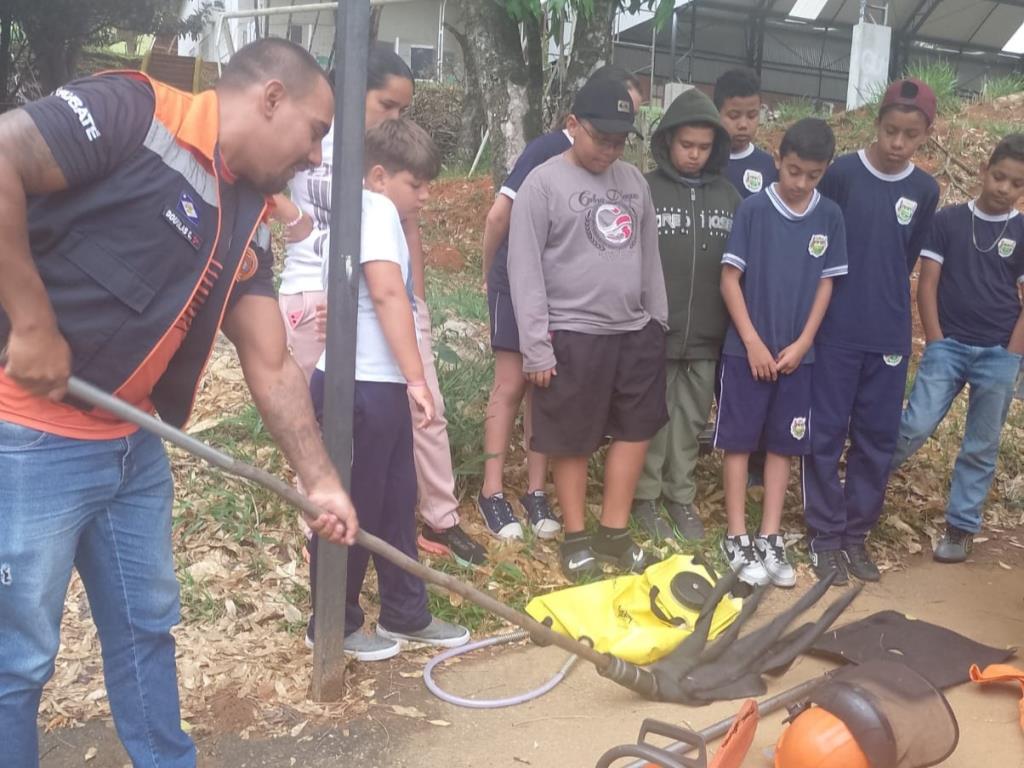 Programa Defesa Civil na Escola avança no segundo semestre com alunos da área rural