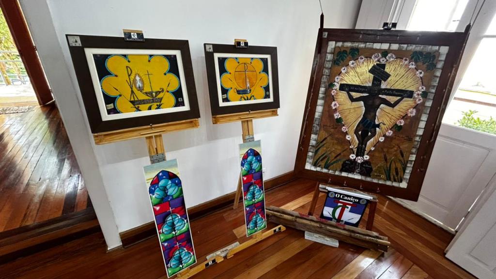 Villa Santo Aleixo recebe exposição sobre arte e literatura sacra