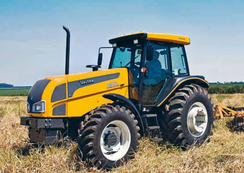 Monte Alegre do Sul é comtemplada com novo trator agrícola