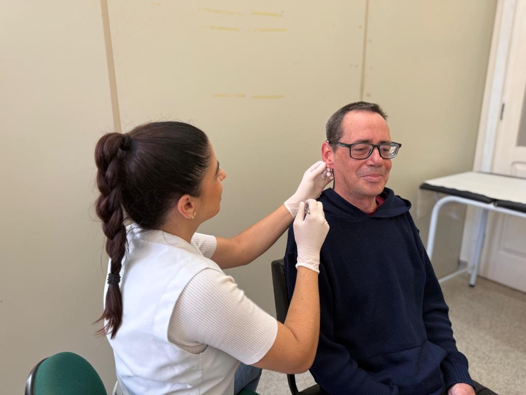Prefeitura inicia auriculoterapia para servidores e amplia ações de saúde mental