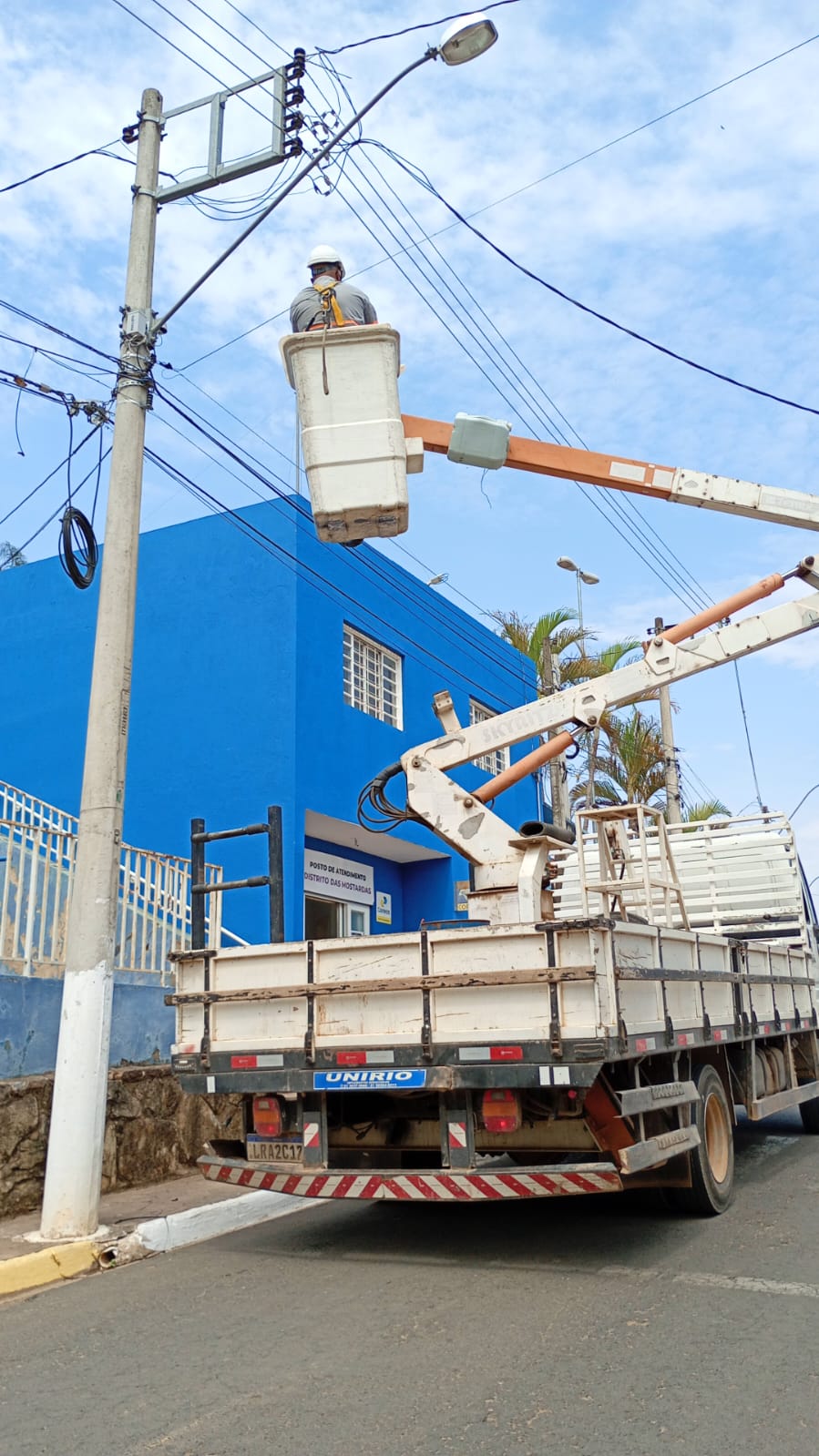 Prefeitura reforça segurança com manutenção da iluminação pública