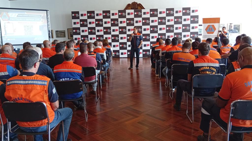 Defesa Civil de Monte Alegre do Sul participa de capacitação estadual