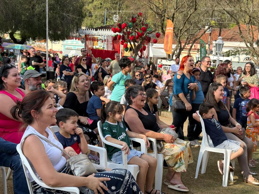 Segundo fim de semana da 30ª Festa do Morango atrai grande público e segue com programação no próximo fim de semana