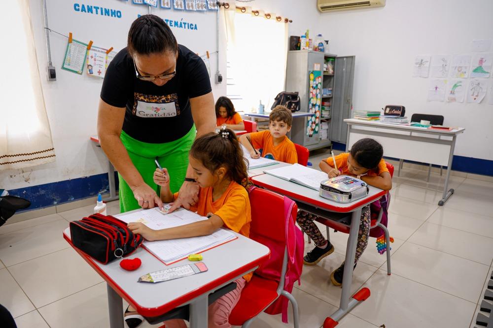 Rede pública municipal de ensino prepara escolas e educadores para o ‘volta as aulas’