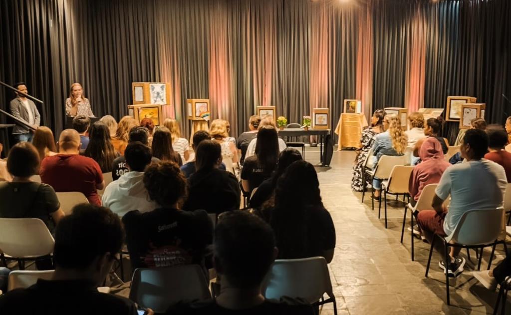 Fórum da Mulher: palestras e exposições na Casa da Cultura debateram sobre saúde e direitos das mulheres