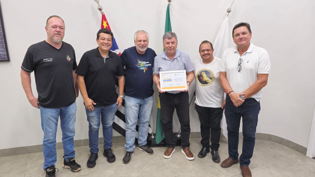 Prefeitura de Matão recebe certificado de participação na Corrida Solidária