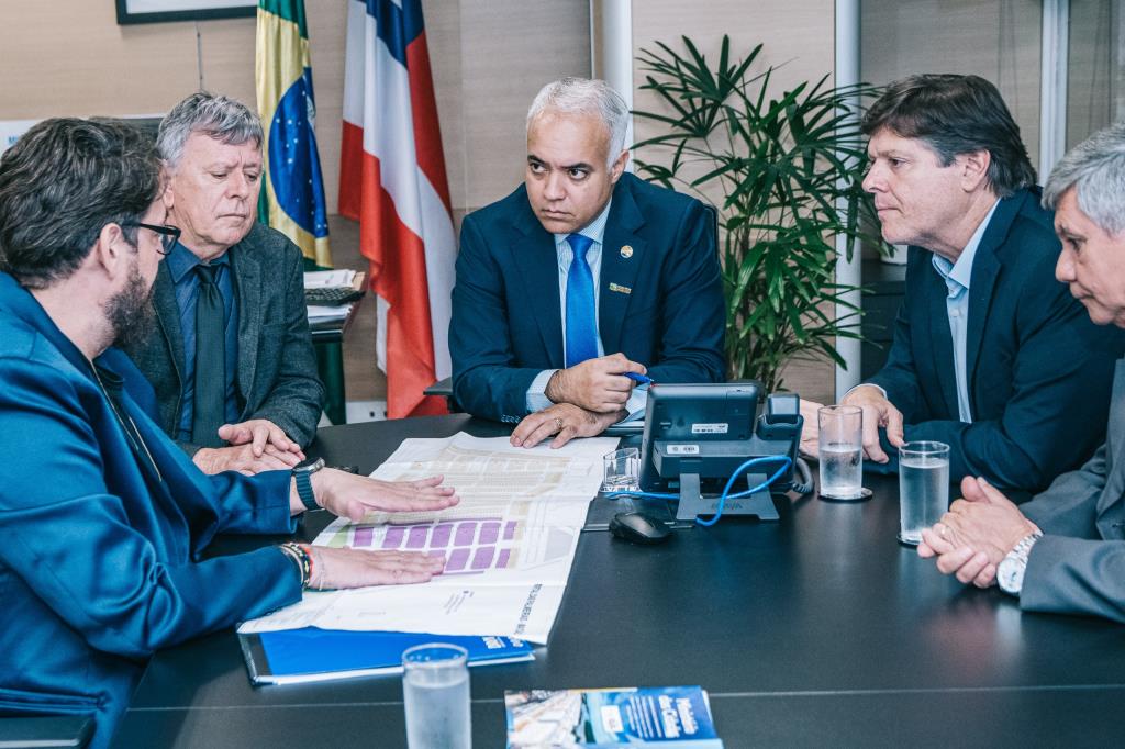 Prefeito Cido Ferrari cumpre agenda em Brasília em busca de investimentos habitacionais e recursos para a saúde de Matão