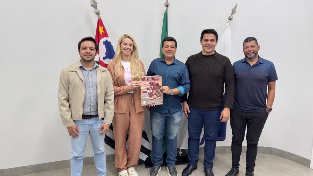 Representantes de Castelo (ES) visitam Matão para conhecer preparativos da tradicional Festa de Corpus Christi