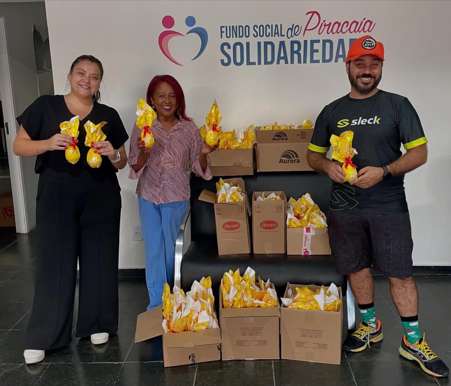 Nesta Páscoa, O Fundo Social de Solidariedade saiu às ruas com o Coração Cheio de Carinho !