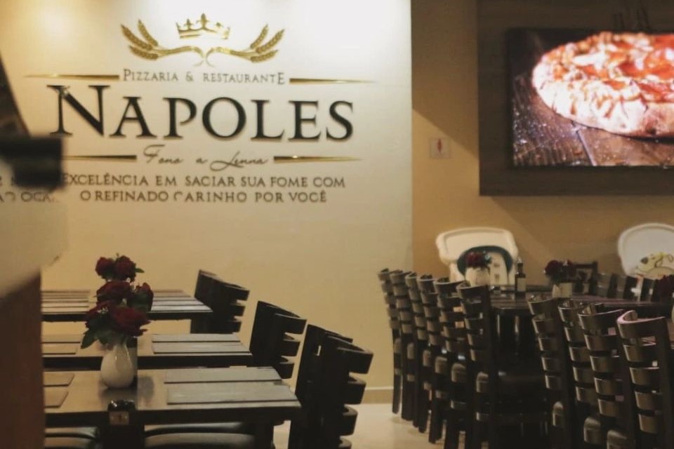 PIZZARIA NÁPOLES